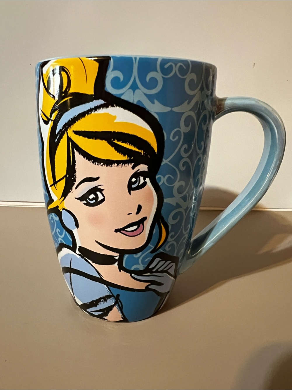 Disney Mug Cinderella "It's Hard To Wake Up When You've Been Out Past Midnight"